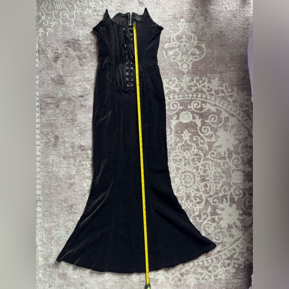 LIP SERVICE Velvet Morticia dress - Picture 9 of 11